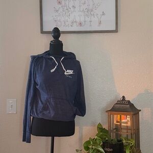 Nike Women's Navy Scoop Neck Pullover Sweatshirt